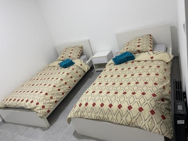 Rdc - Appartement F3 Villiers Le Bel 95 Proche De Paris Roissy Esterno foto